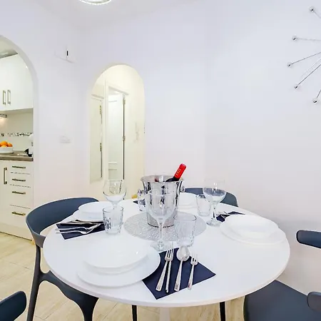 Eleonora Appartement *